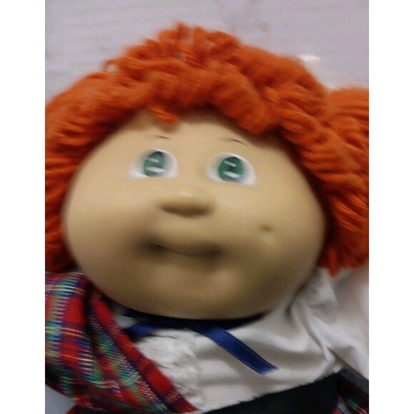 RARE!! VINTAGE 1982 ANN GRETA CABBAGE PATCH DOLL RED HAIR GREEN EYES Scotland - Picture 2 of 6